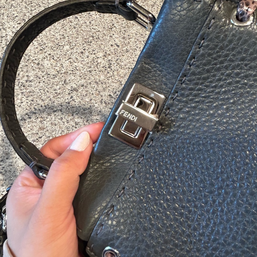 FENDI Selleria Python 2way Leather Peekaboo Mini - Picture 6 of 9